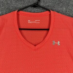 Under Armour Shirt Womens Medium Orange Short Sleeve Heat Gear Loose Fit Active